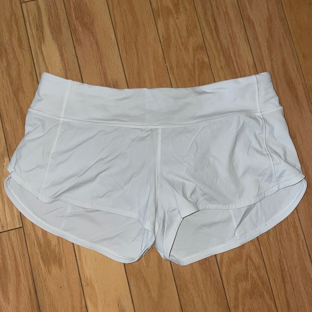 White Lululemon Run Speed Up Shorts 8 regular